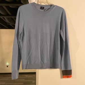 Blue light sweater in perfect condition with tags